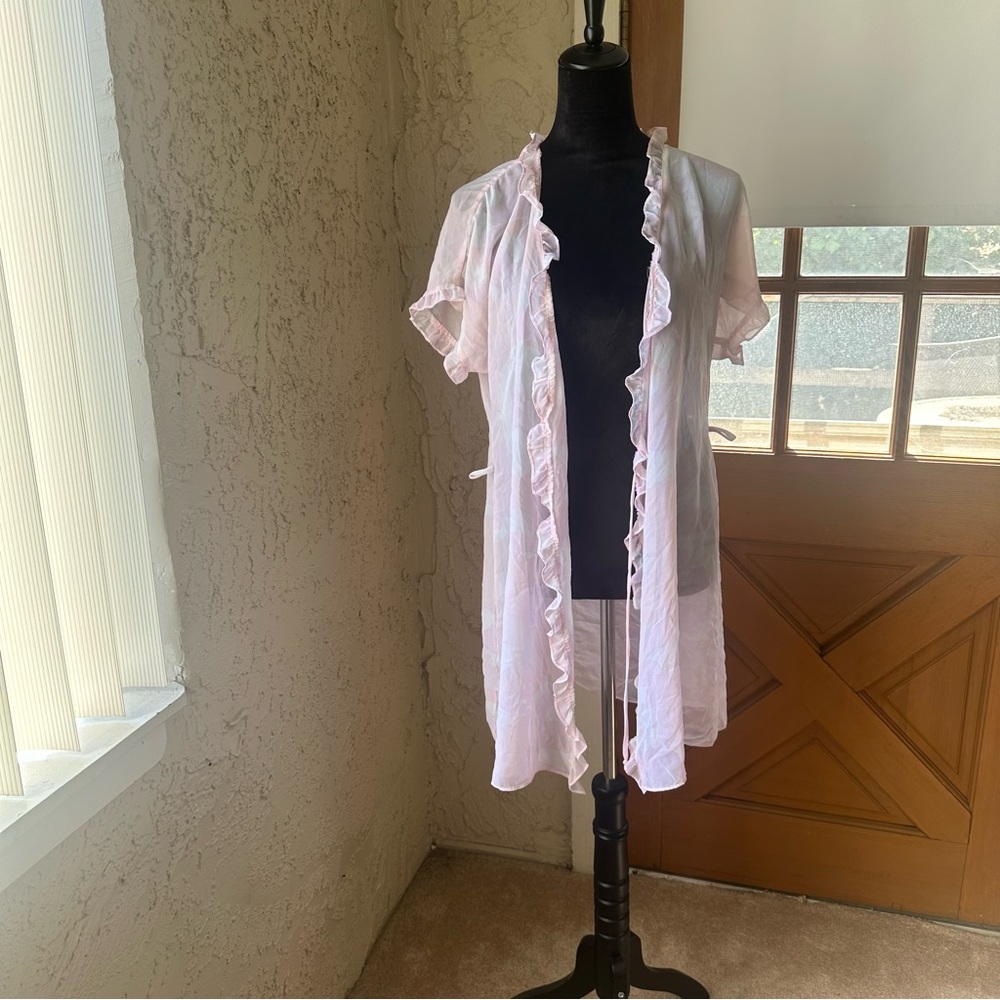 🦋 Gilligan & O'Malley Light Pink Sheer Ruffle Front Cover-Up Robe (no belt)